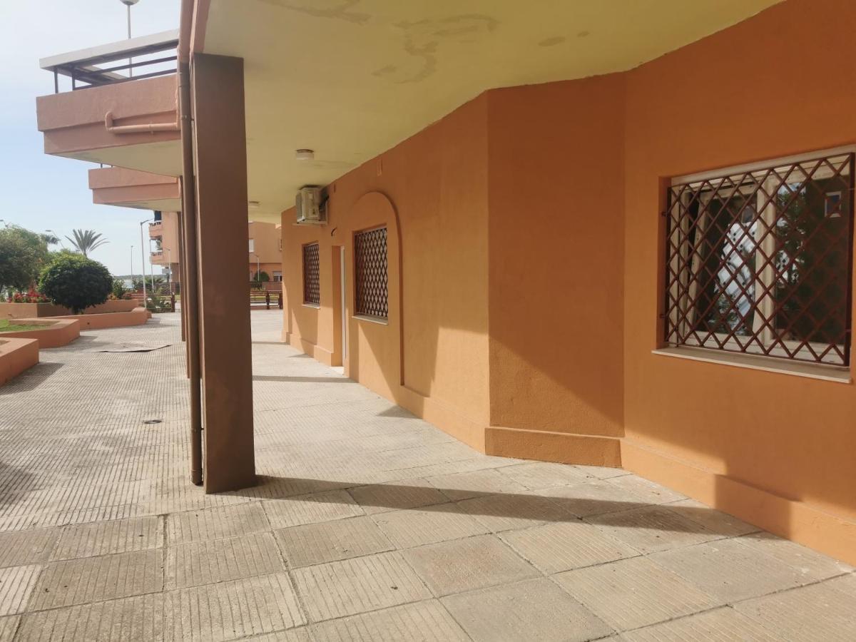 Apartamentos turísticos Sanlúcar Beach 4 y 5 Sanlúcar de Barrameda Exterior foto